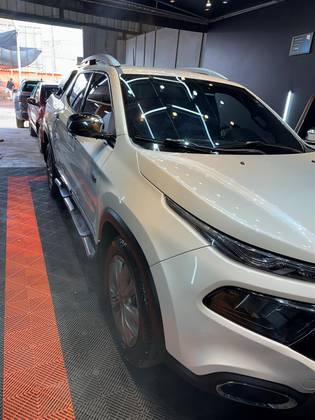 FIAT TORO 2.0 16V TURBO DIESEL RANCH 4WD AT9